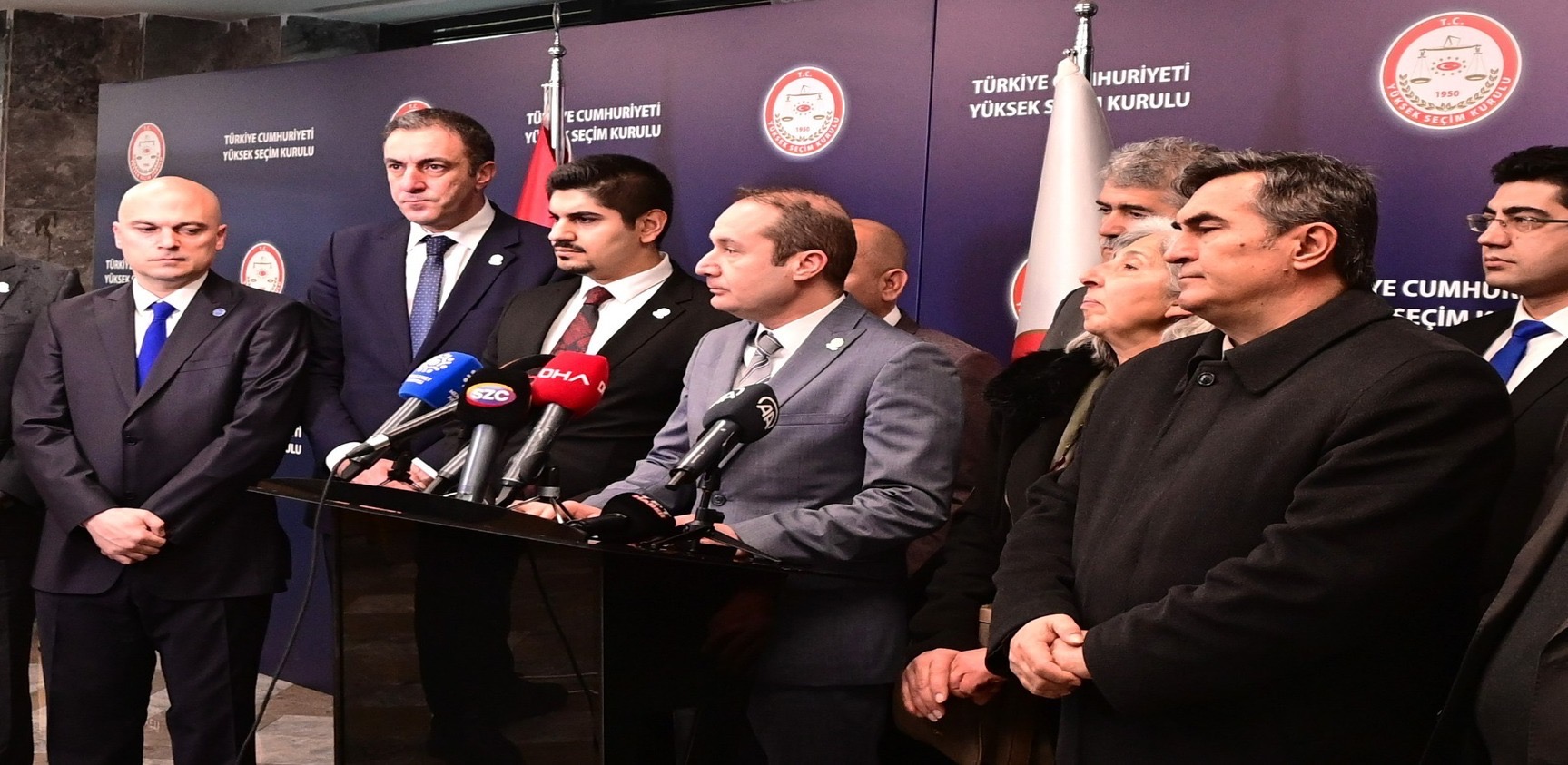Genel Sekreterimiz Av. Halil İlker Çelik, Anayasa’nın 101 ve 116’ncı maddeleri gereği Erdoğan’ın aday olamayacağını bildirdi.