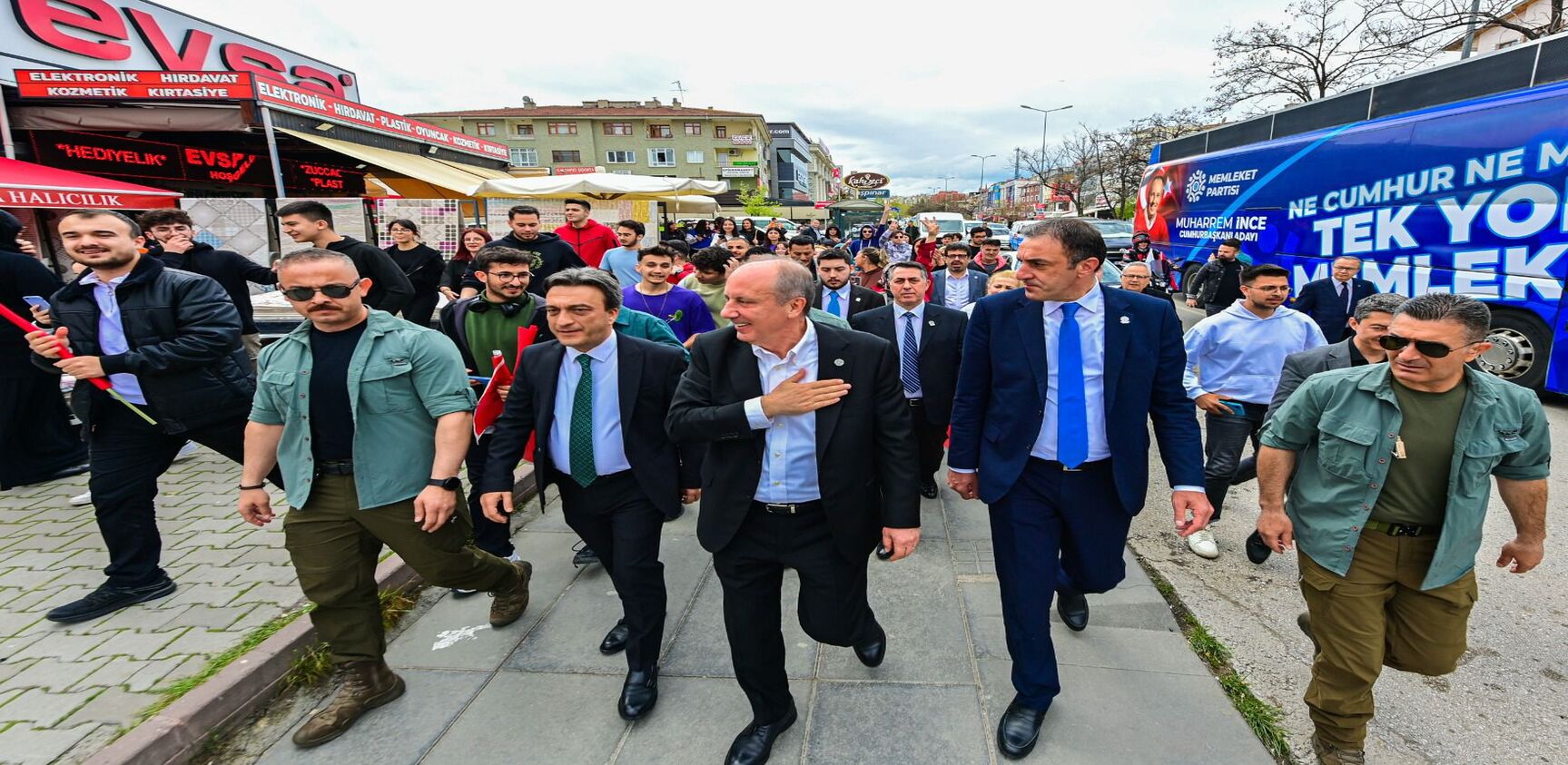 Cumhurbaşkanı adayımız ve Memleket Partisi Genel Başkanımız Muharrem İNCE’den, Babacan açıklaması: “O, birinci turda Kemal Bey'e oy verecek mi? Vermeyecek mi?” Ondan da şüpheliyim.”